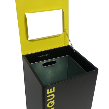 Vue du couvercle ouvert de la borne de tri sélectif plastique intérieur 70 Litres